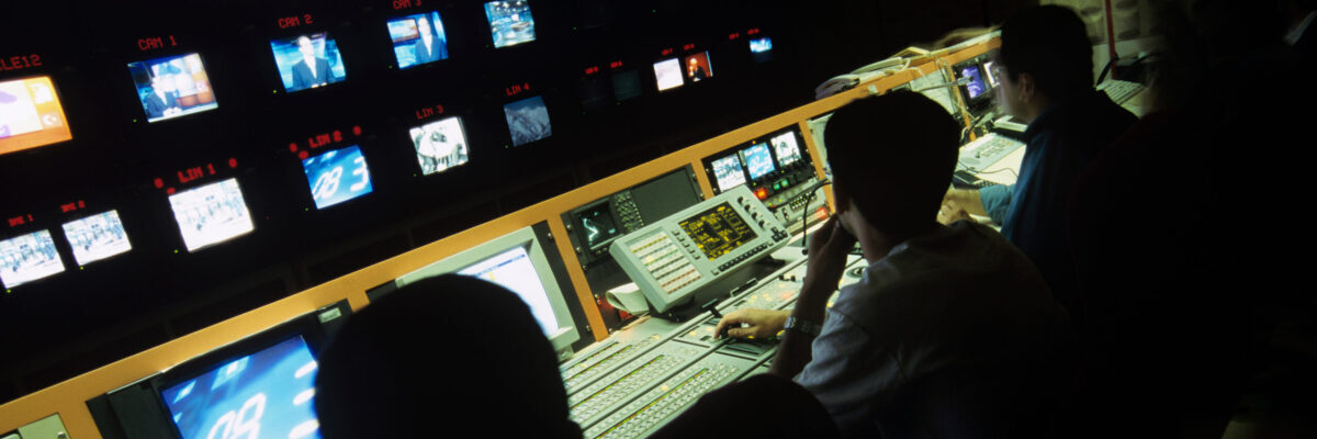 小説、テレビ信陽〜第16話「灯りが消えた夜」